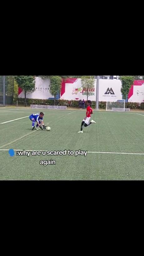 惡劣！這孩子可以終身禁止踢足球了